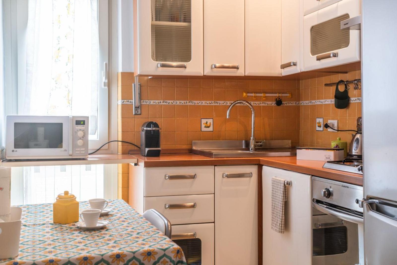 Susy's Lovely Flat Near Trastevere